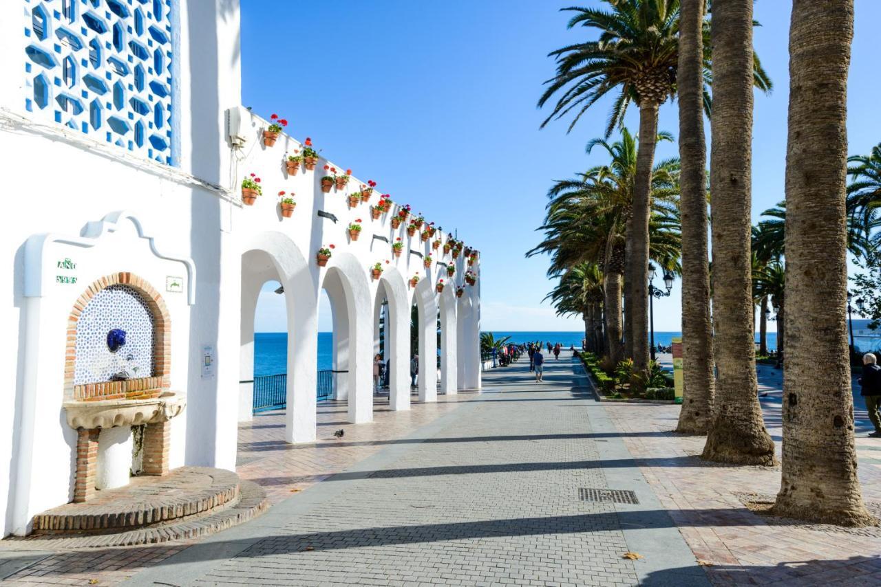 Nerja Apartamento Centro Exterior foto